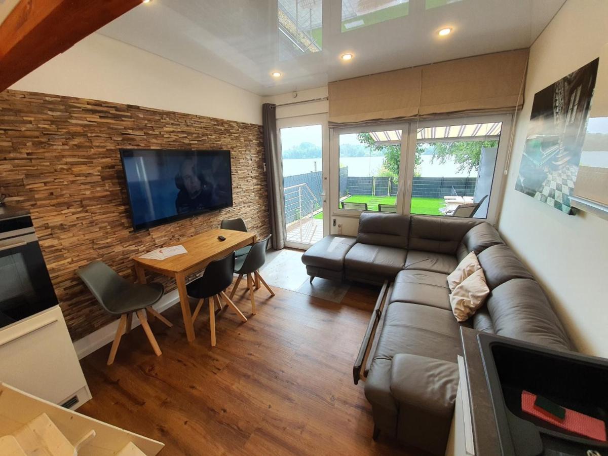 Ferienhaus Am See-2 Hungen Екстер'єр фото