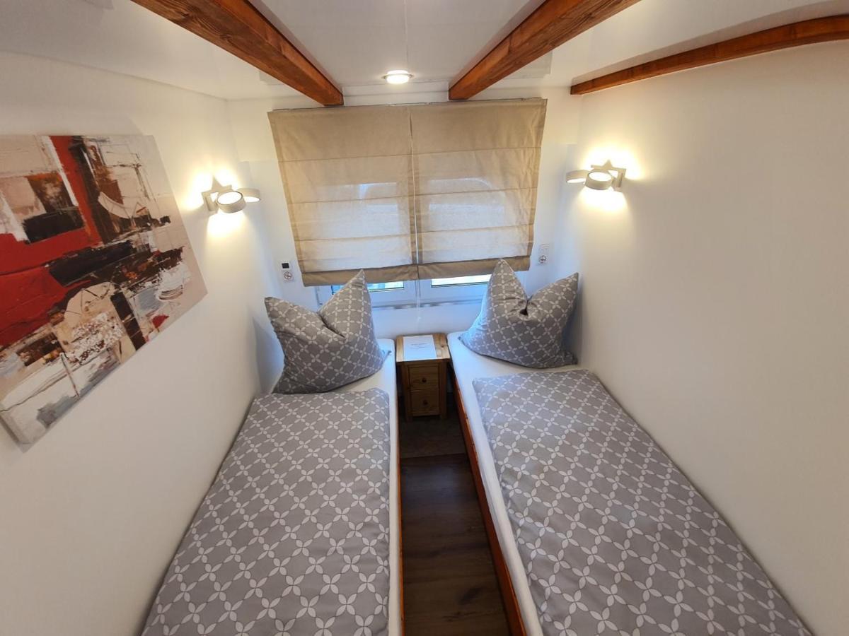 Ferienhaus Am See-2 Hungen Екстер'єр фото