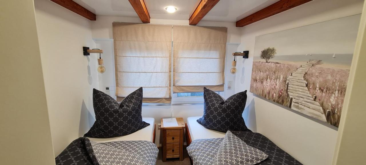 Ferienhaus Am See-2 Hungen Екстер'єр фото