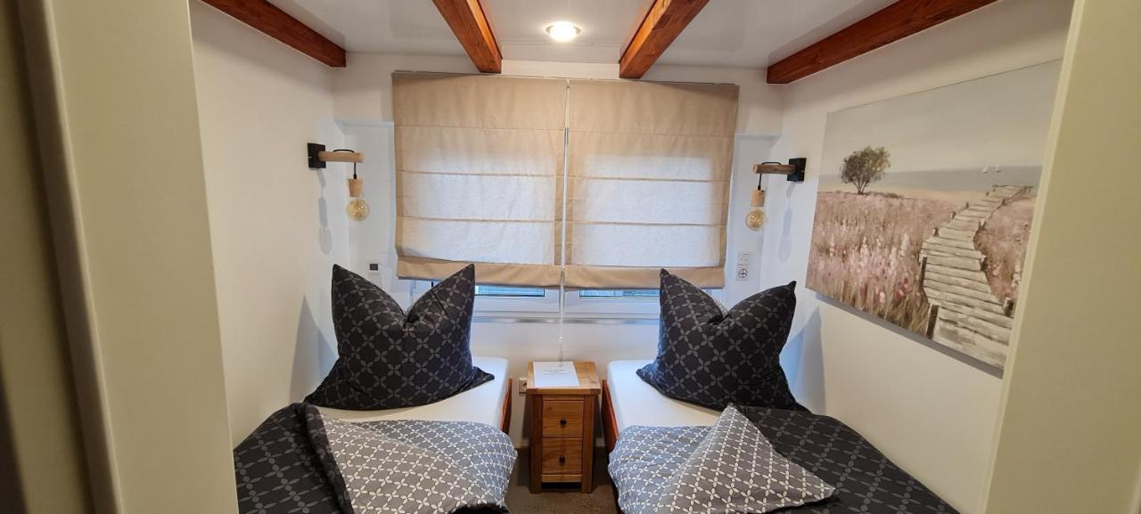 Ferienhaus Am See-2 Hungen Екстер'єр фото