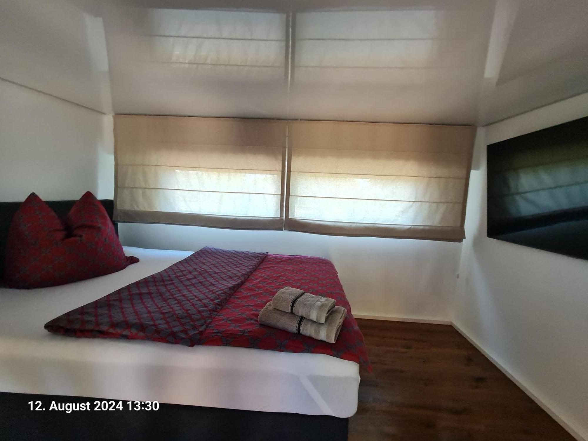 Ferienhaus Am See-2 Hungen Екстер'єр фото